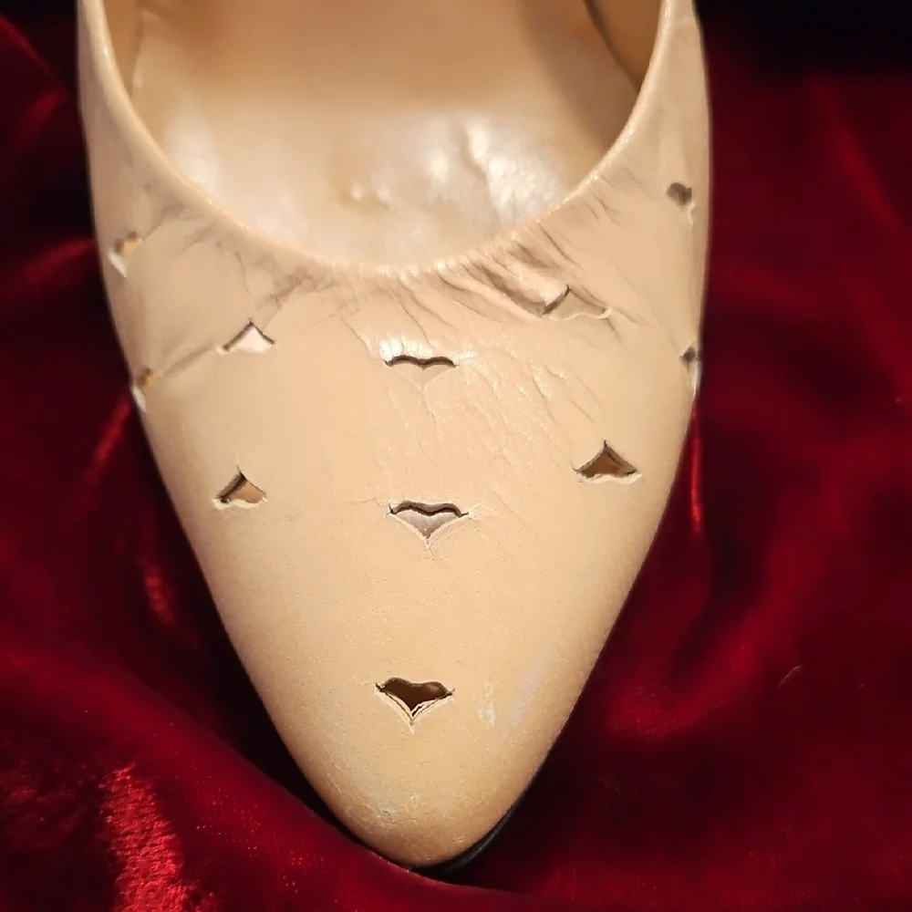 Peach Slingback Leather Heels - Picture 4 of 9